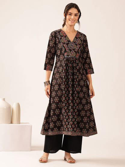 Black Floral A-Line Cotton Stitched Kurta