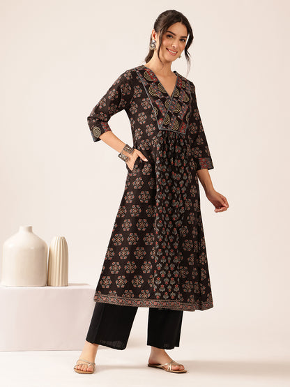 Black Floral A-Line Cotton Stitched Kurta