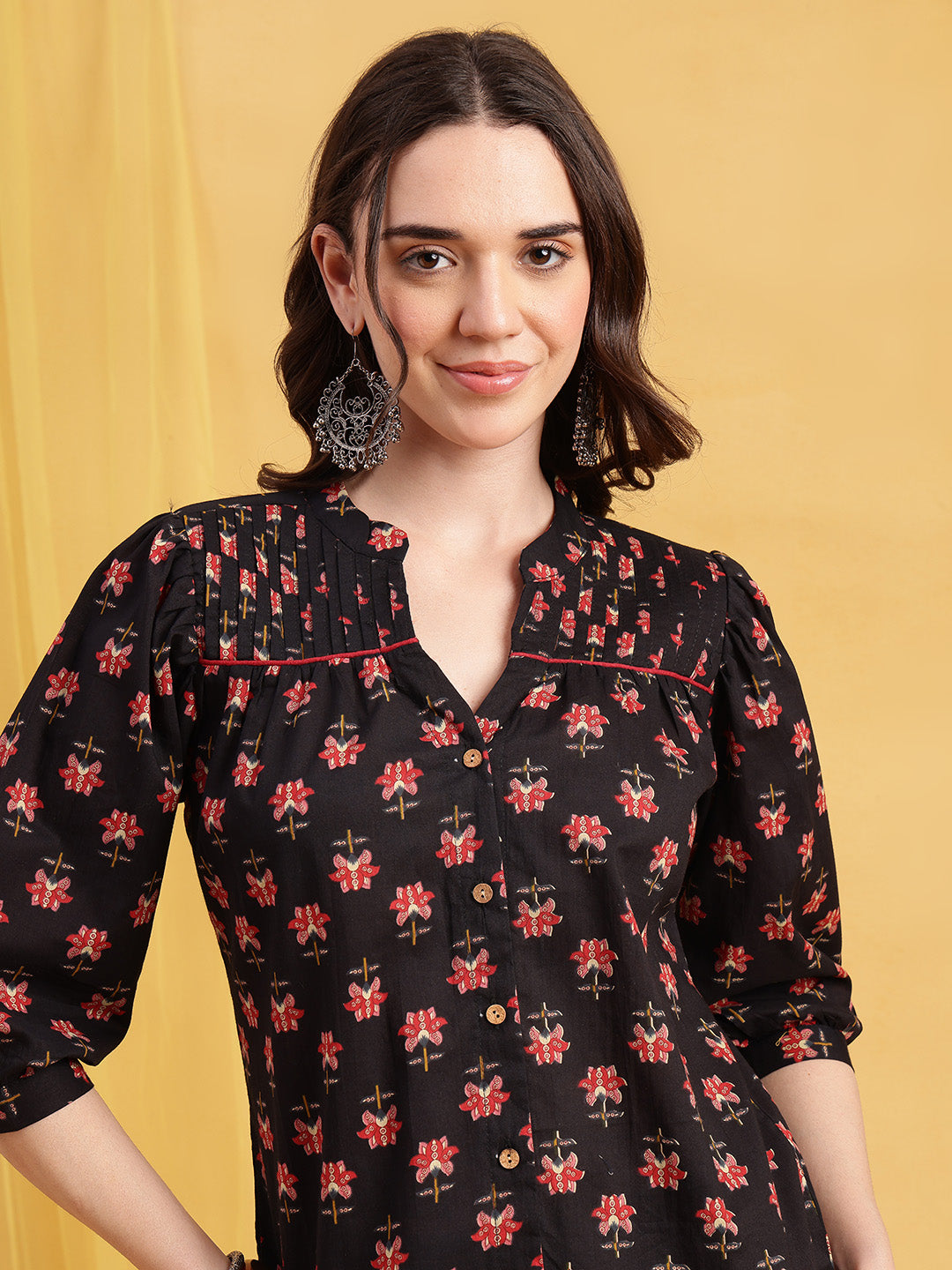 Black Floral Straight Cotton Stitched Top