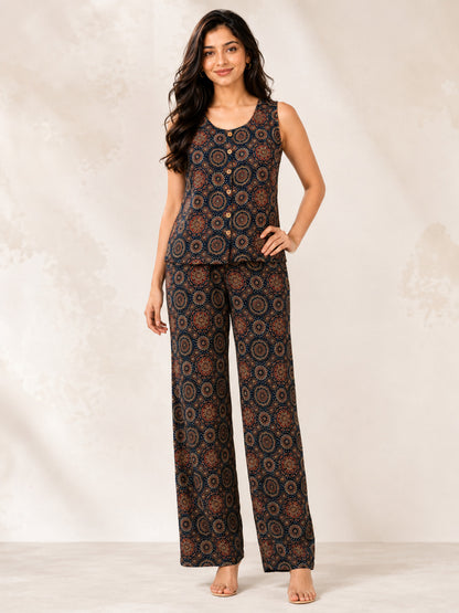 Blue Geometric Straight Cotton Stitched Co-Ord Set