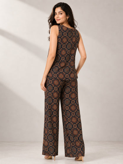 Blue Geometric Straight Cotton Stitched Co-Ord Set