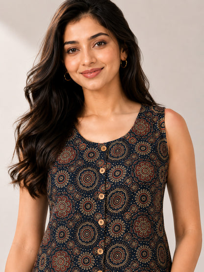 Blue Geometric Straight Cotton Stitched Co-Ord Set