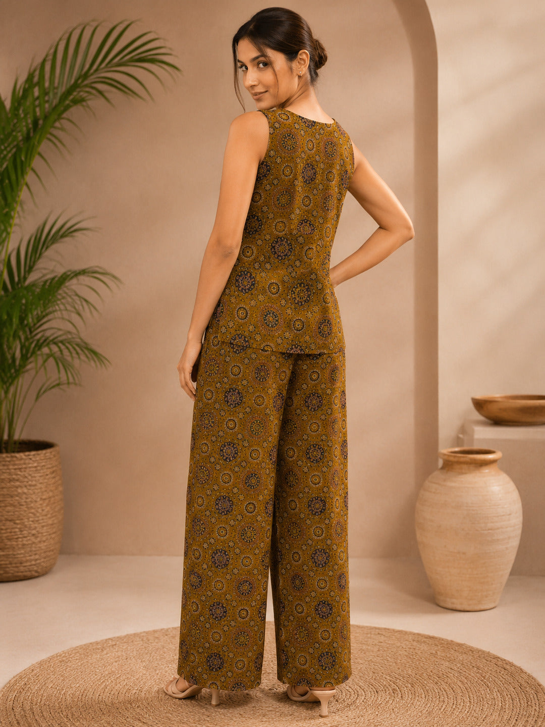 Mustard Geometric Straight Cotton Stitched Co-Ord Set