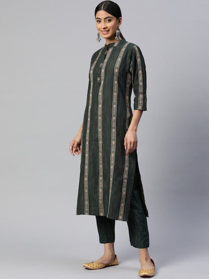 Green Printed Straight Cotton Blend Kurta Set